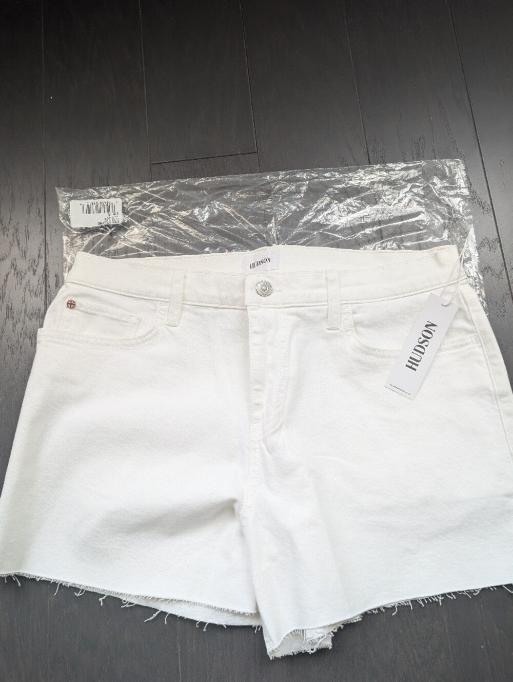 NWT Hudson Jeans Gracie White Denim Cutoff Shorts - Women's Size 32